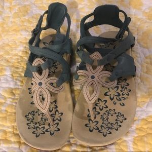 Cushe Sierra Sandals size 8